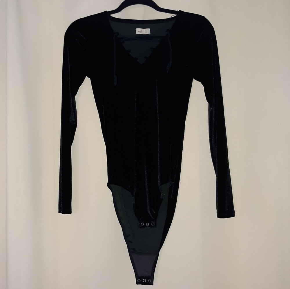 Long sleeve bodysuit top